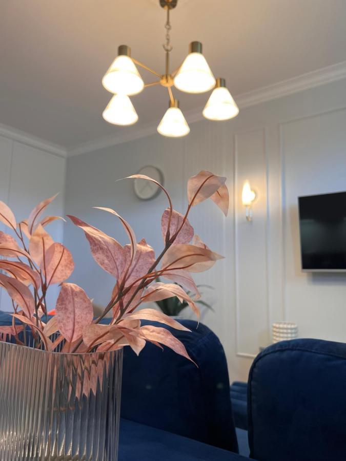 Bella Casa Luxury Apartament رادوم المظهر الخارجي الصورة